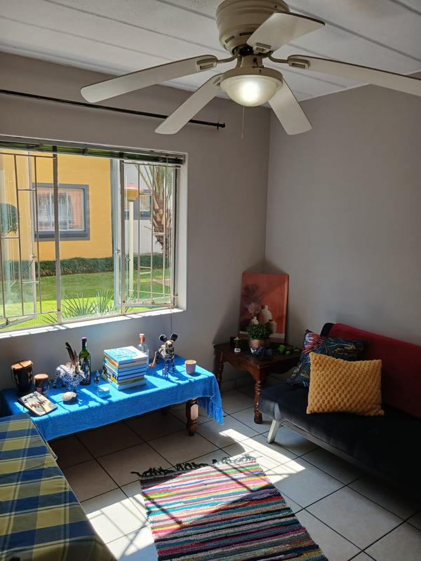 To Let 1 Bedroom Property for Rent in Die Bult North West